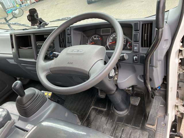 いすゞエルフローダーダンプ小型（2t・3t）[写真34]