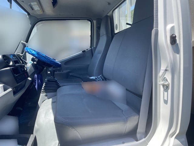 日野デュトロアルミブロック小型（2t・3t）[写真21]