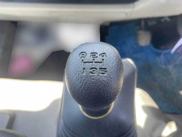 日野デュトロアルミブロック小型（2t・3t）[写真28]