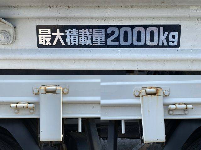 日野デュトロ平ボディ小型（2t・3t）[写真13]