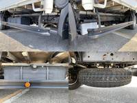 日野デュトロ平ボディ小型（2t・3t）[写真15]