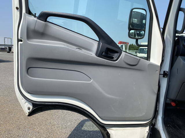 日野デュトロ平ボディ小型（2t・3t）[写真21]