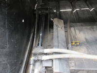 三菱ふそうキャンターパッカー車（塵芥車）小型（2t・3t）[写真29]