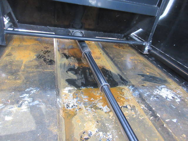 三菱ふそうキャンターパッカー車（塵芥車）小型（2t・3t）[写真35]