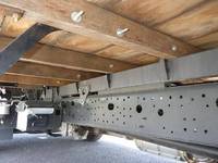 日野レンジャー平ボディ中型（4t）[写真15]