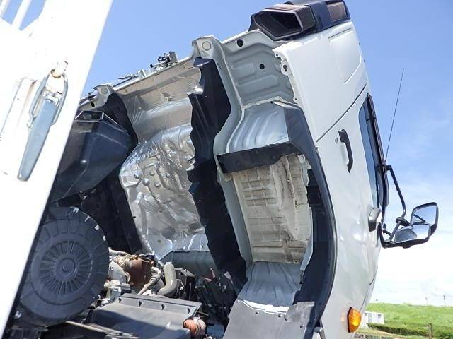 日野レンジャー平ボディ中型（4t）[写真30]