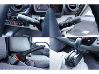 トヨタトヨエースクレーン付小型（2t・3t）[写真32]