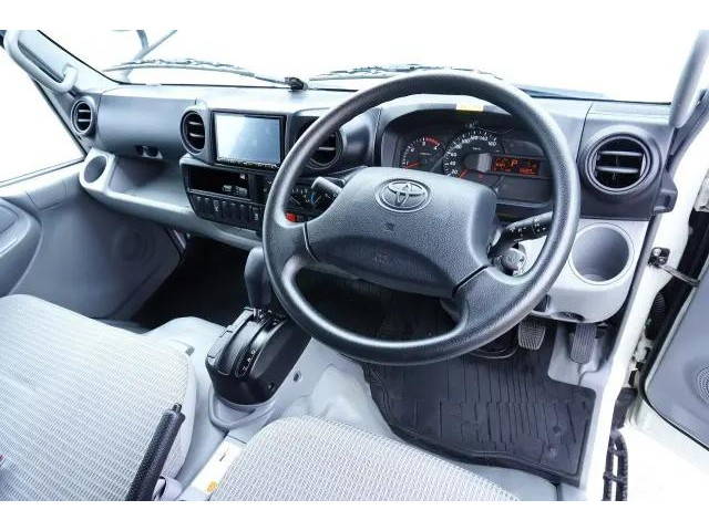 トヨタトヨエースクレーン付小型（2t・3t）[写真05]