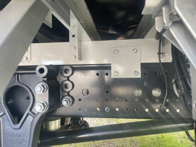 UDトラックスコンドルアルミウイング増トン（6t・8t）[写真16]