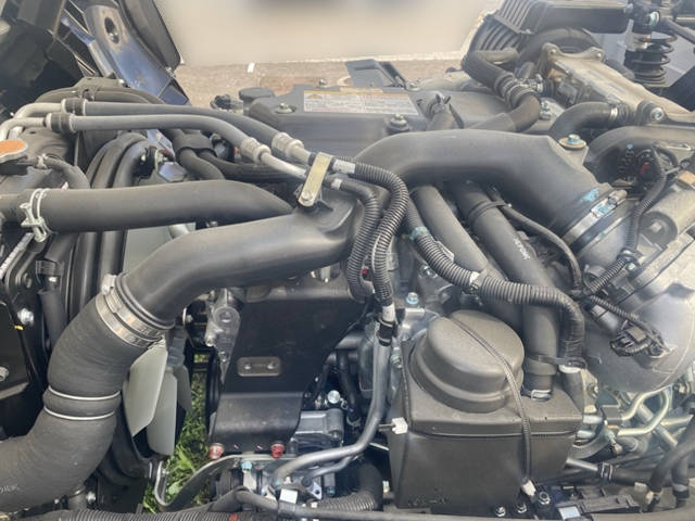 UDトラックスコンドルアルミウイング増トン（6t・8t）[写真22]