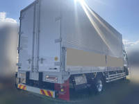 UDトラックスコンドルアルミウイング増トン（6t・8t）[写真03]