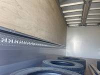 UDトラックスコンドルアルミウイング増トン（6t・8t）[写真06]