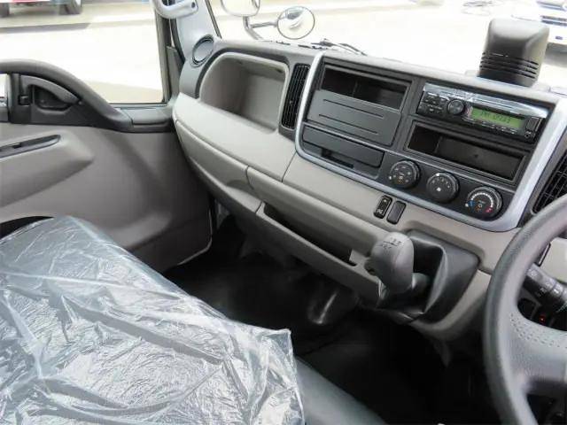 三菱ふそうキャンターパッカー車（塵芥車）小型（2t・3t）[写真12]