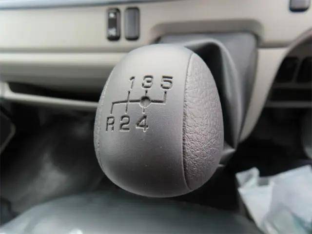 三菱ふそうキャンターパッカー車（塵芥車）小型（2t・3t）[写真13]