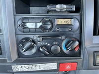 いすゞエルフ平ボディ小型（2t・3t）[写真34]