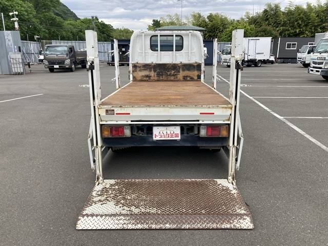 いすゞエルフ平ボディ小型（2t・3t）[写真10]