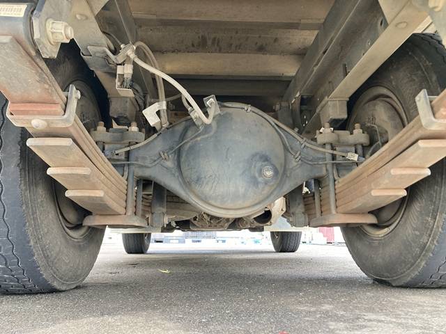 いすゞエルフ平ボディ小型（2t・3t）[写真25]