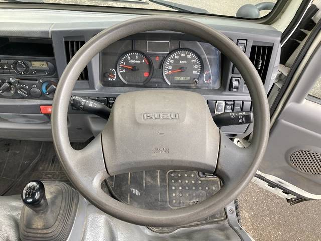 いすゞエルフ平ボディ小型（2t・3t）[写真36]