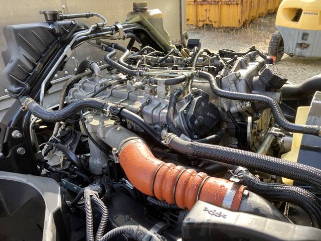 三菱ふそうキャンターアルミバン小型（2t・3t）[写真25]