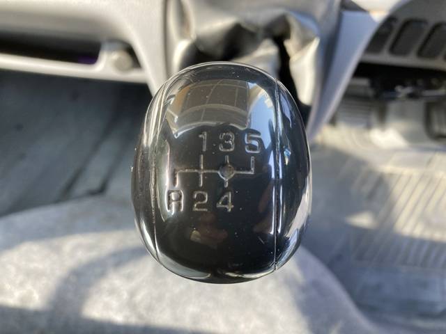 三菱ふそうキャンターアルミバン小型（2t・3t）[写真37]