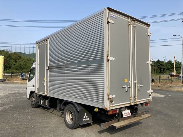 三菱ふそうキャンターアルミバン小型（2t・3t）[写真04]