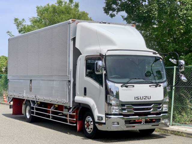 いすゞフォワードアルミウイング中型（4t）[写真01]