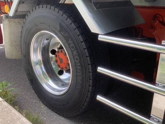 いすゞフォワードアルミウイング中型（4t）[写真18]