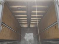 いすゞフォワードアルミウイング中型（4t）[写真29]