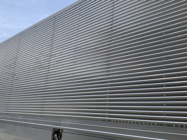 いすゞフォワードアルミウイング中型（4t）[写真33]