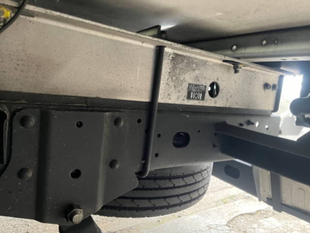 日産アトラス冷凍車（冷蔵車）小型（2t・3t）[写真18]