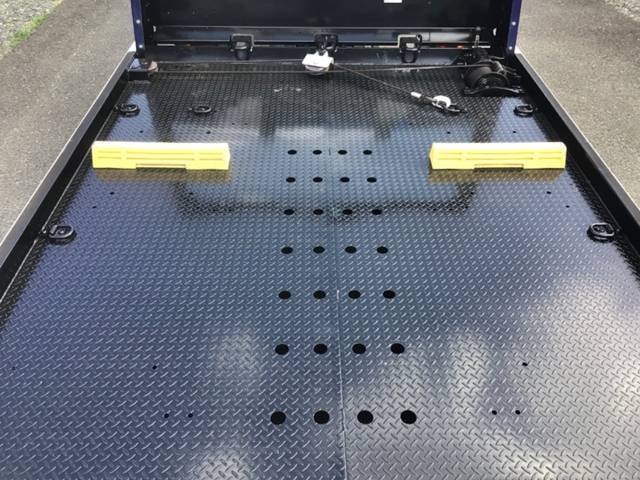 いすゞエルフセーフティローダー小型（2t・3t）[写真10]