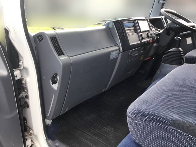 いすゞエルフセーフティローダー小型（2t・3t）[写真31]