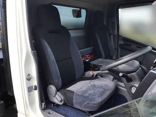 いすゞエルフセーフティローダー小型（2t・3t）[写真33]