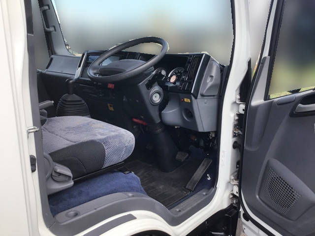 いすゞエルフセーフティローダー小型（2t・3t）[写真34]