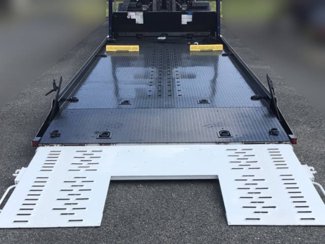 いすゞエルフセーフティローダー小型（2t・3t）[写真09]