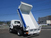 三菱ふそうファイターダンプ増トン（6t・8t）[写真02]