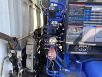 三菱ふそうファイタークレーン4段増トン（6t・8t）[写真13]