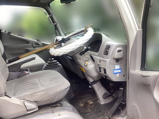 日野デュトロアルミブロック小型（2t・3t）[写真19]