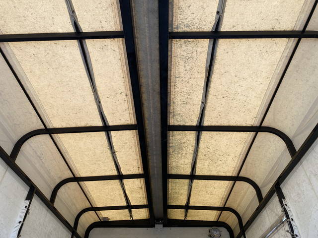 いすゞエルフ幌ウイング小型（2t・3t）[写真14]