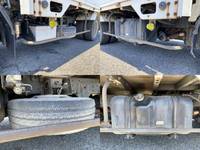 いすゞエルフ幌ウイング小型（2t・3t）[写真19]