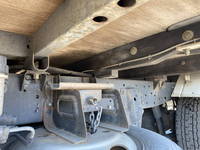 いすゞエルフ幌ウイング小型（2t・3t）[写真20]