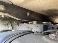 いすゞエルフ幌ウイング小型（2t・3t）[写真21]