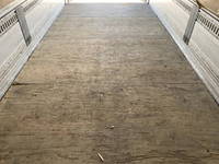 日野レンジャーアルミウイング中型（4t）[写真14]