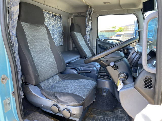 日野レンジャーアルミウイング中型（4t）[写真28]