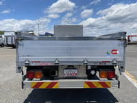 三菱ふそうファイターアルミブロック中型（4t）[写真11]