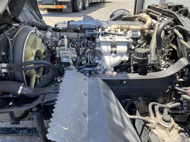 三菱ふそうファイターアルミブロック中型（4t）[写真21]