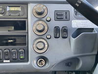 三菱ふそうファイターアルミブロック中型（4t）[写真37]