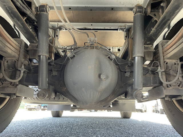 日野デュトロ平ボディ小型（2t・3t）[写真23]