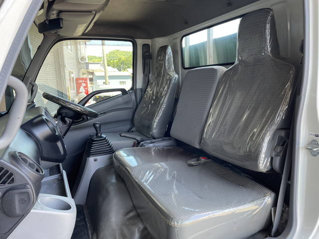 日野デュトロ平ボディ小型（2t・3t）[写真27]