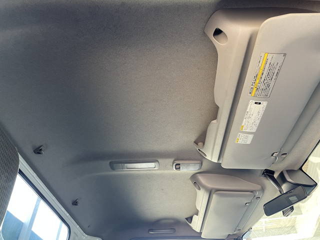 日野デュトロ平ボディ小型（2t・3t）[写真31]